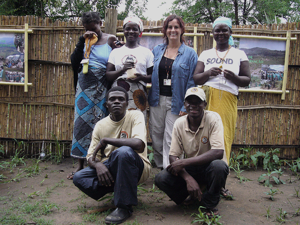 Sofy e a sua equipa em Moçambique na Gorongosa.